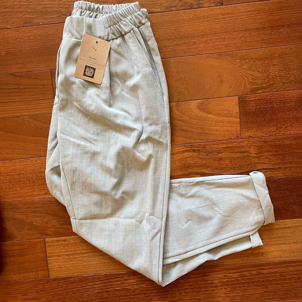 Grey Cropped Slacks